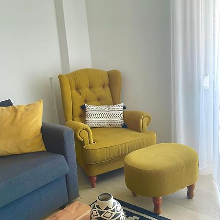 Urban Kalamitsa Beach Appartment カヴァラ エクステリア 写真