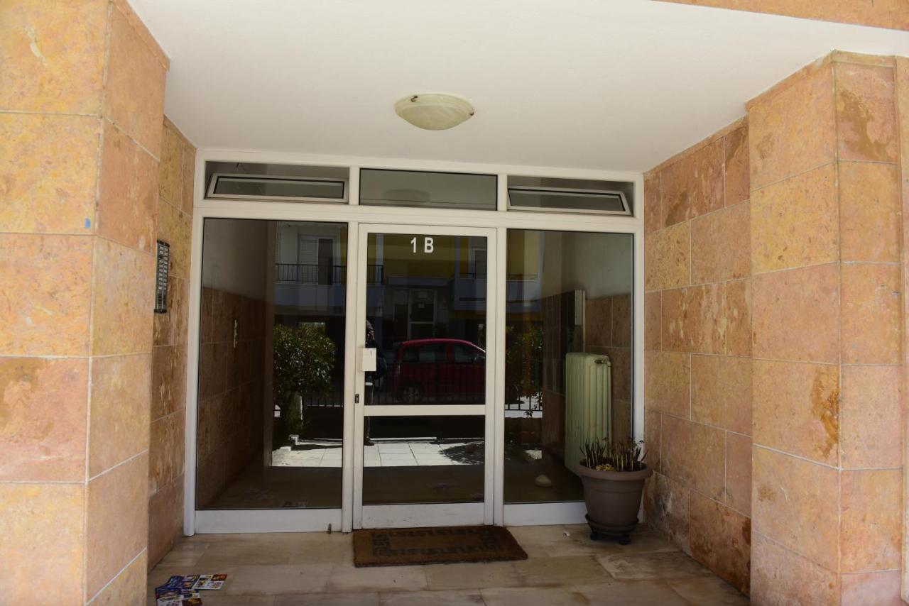 Urban Kalamitsa Beach Appartment カヴァラ エクステリア 写真